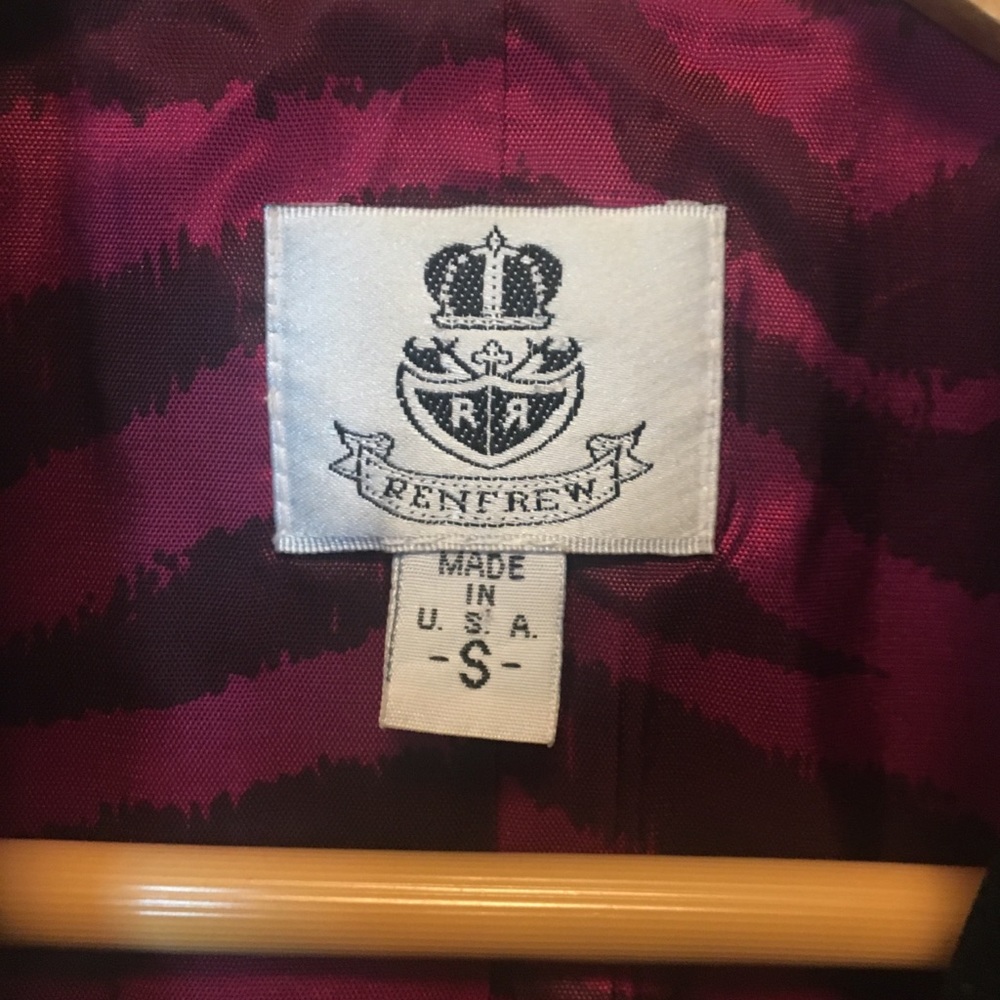 Renfrew Black Blazer - Picture 2 of 4